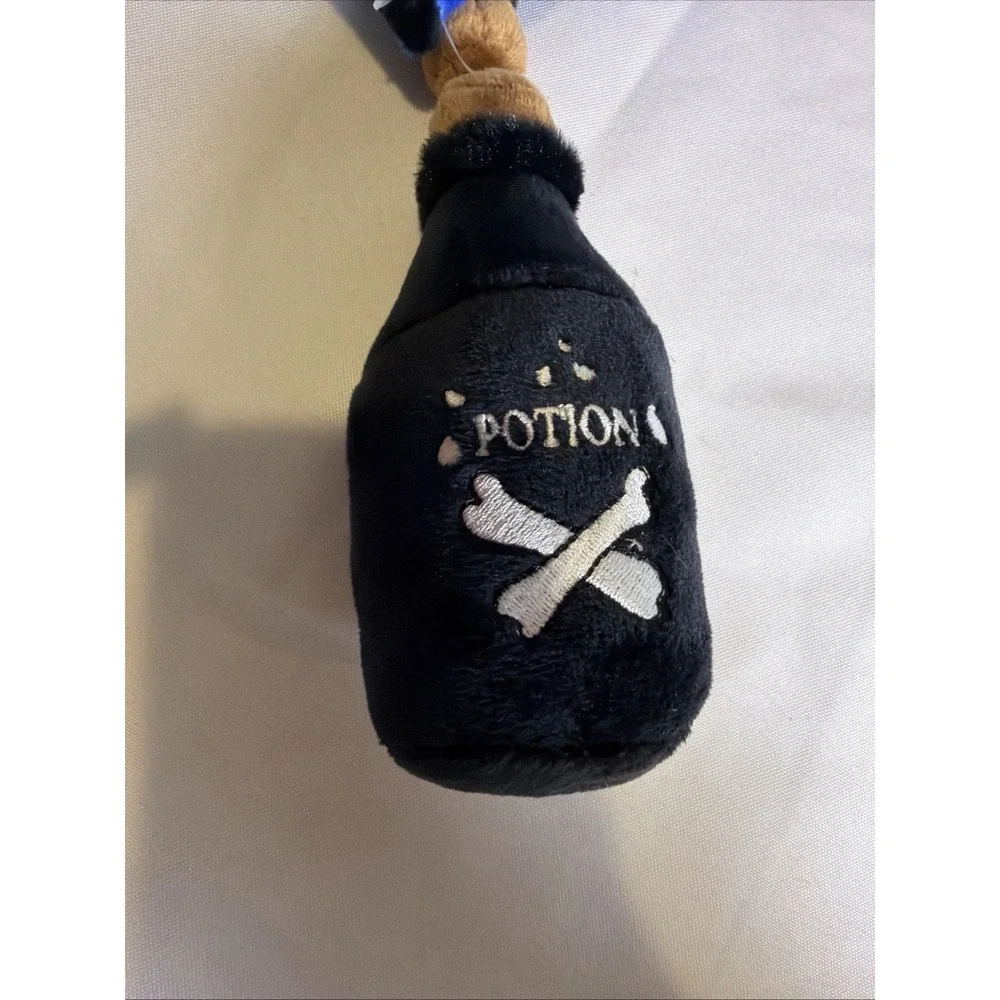 Frisco Magic Chest Plush Squeaky Dog Toy Hide & Seek Potion Wand Wizard Hat NWT